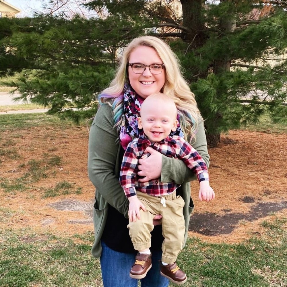 Meet your Posher, Stephanie